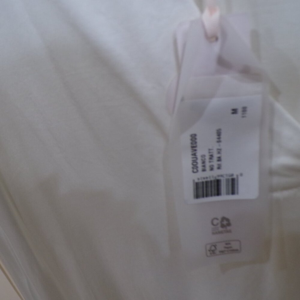 Pleione Women's White V-Neck Top