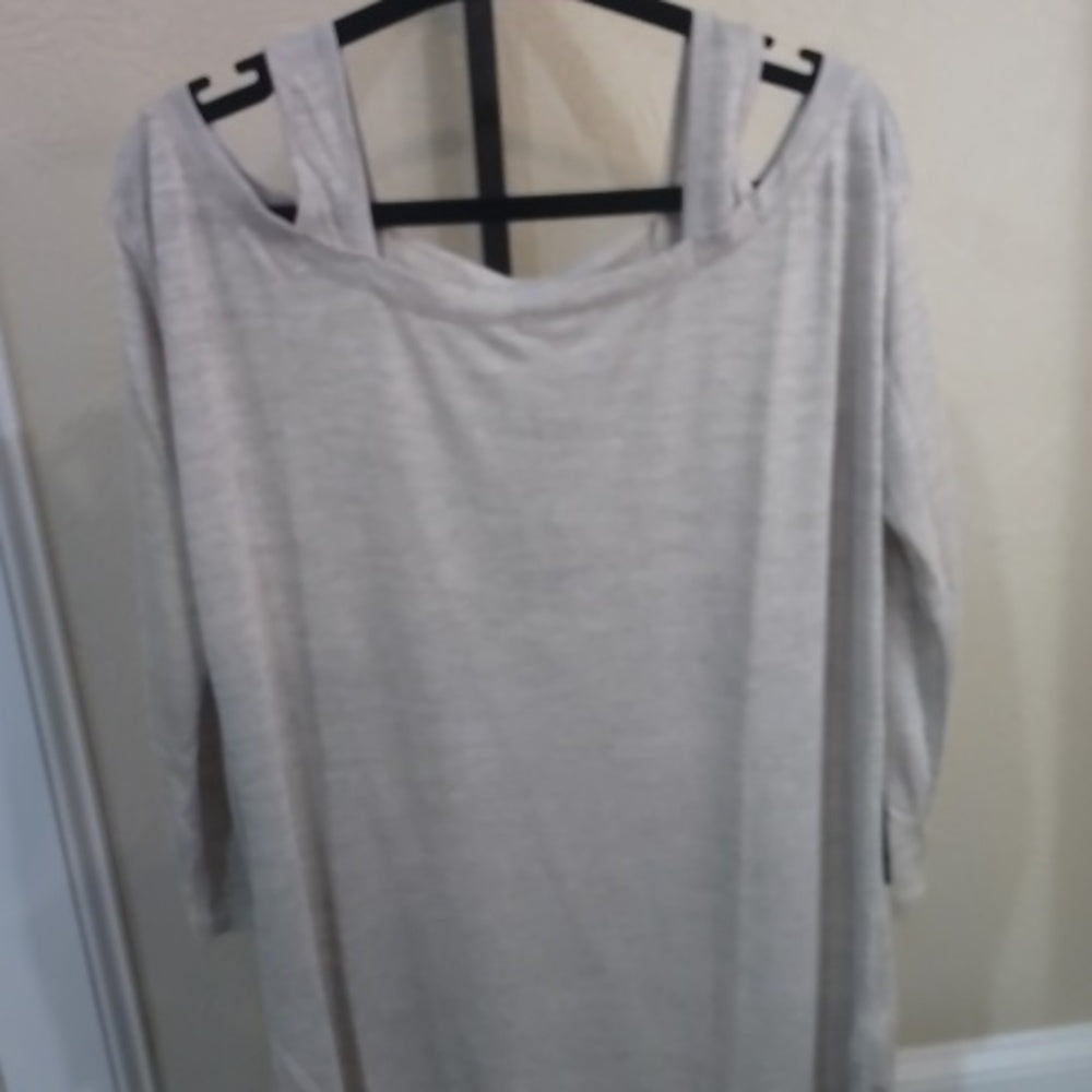 Hayden Cream Women's Top