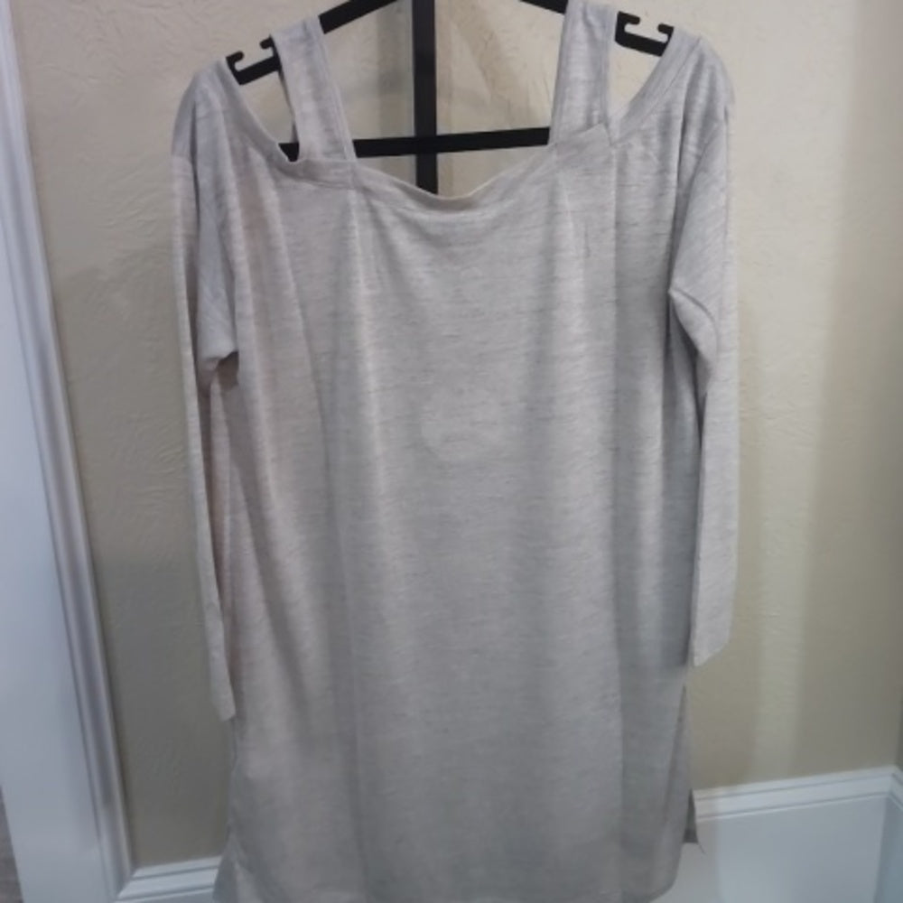 Hayden Cream Women's Top