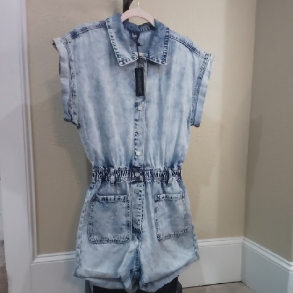 NWT size S BlankNYC washed denim romper in blind journey