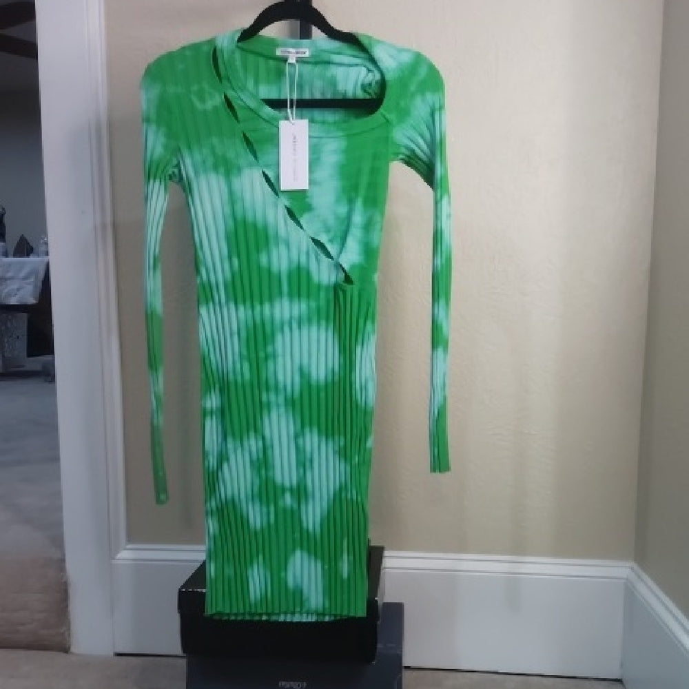 NWT Size small Cotton Citizen Capri cutout dress in Lime blast.