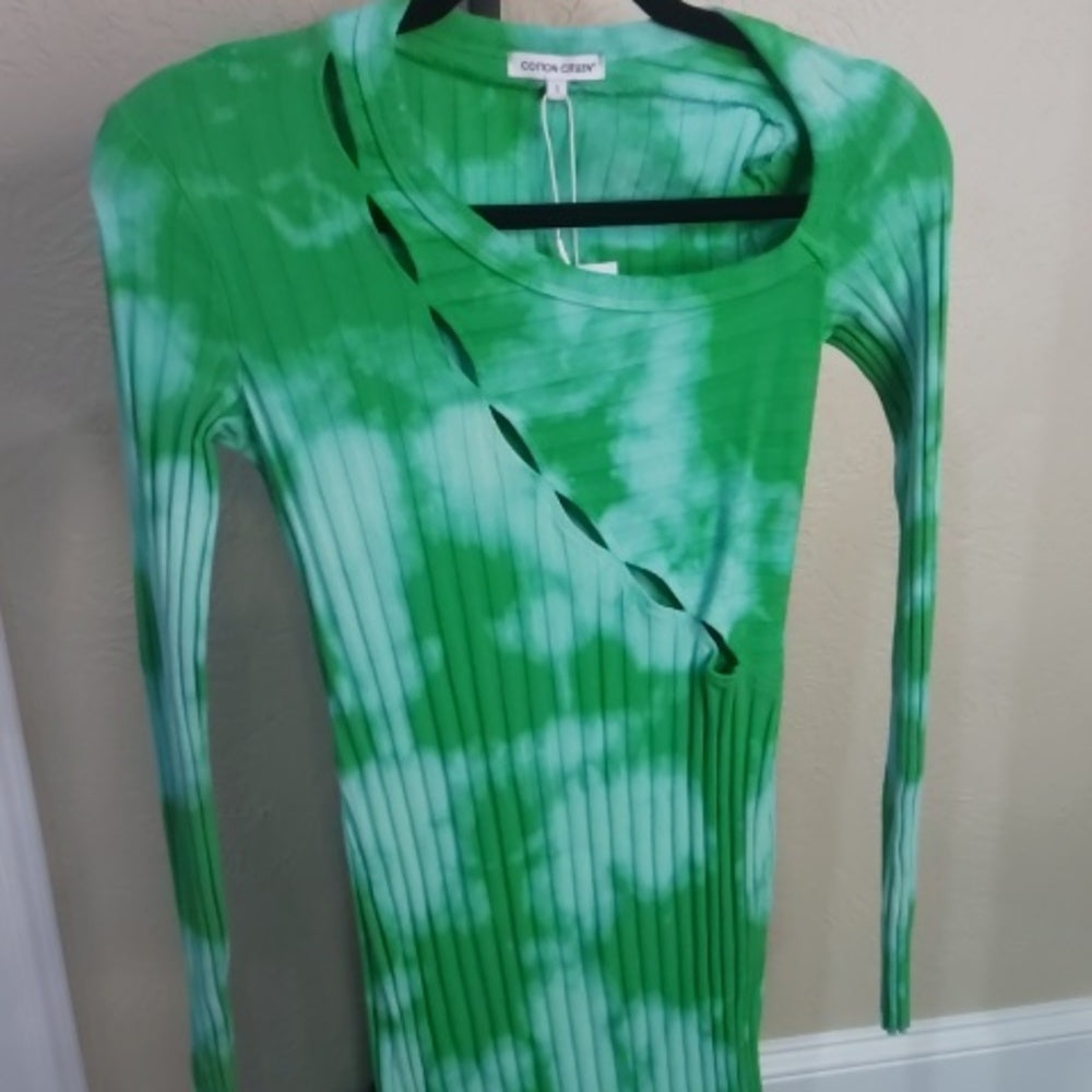 NWT Size small Cotton Citizen Capri cutout dress in Lime blast.