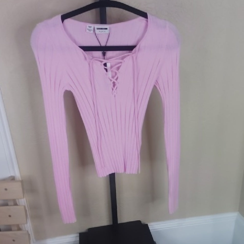 NWT SIZE SMALL Women's Pink Lace-Up Ribbed Top