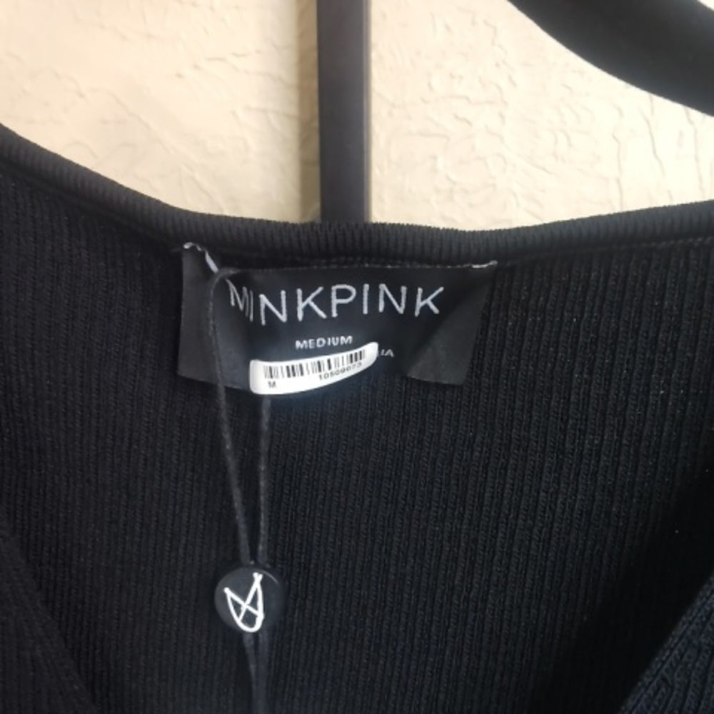 NWT SIZE MEDIUM MINKPINK Black Crop Top