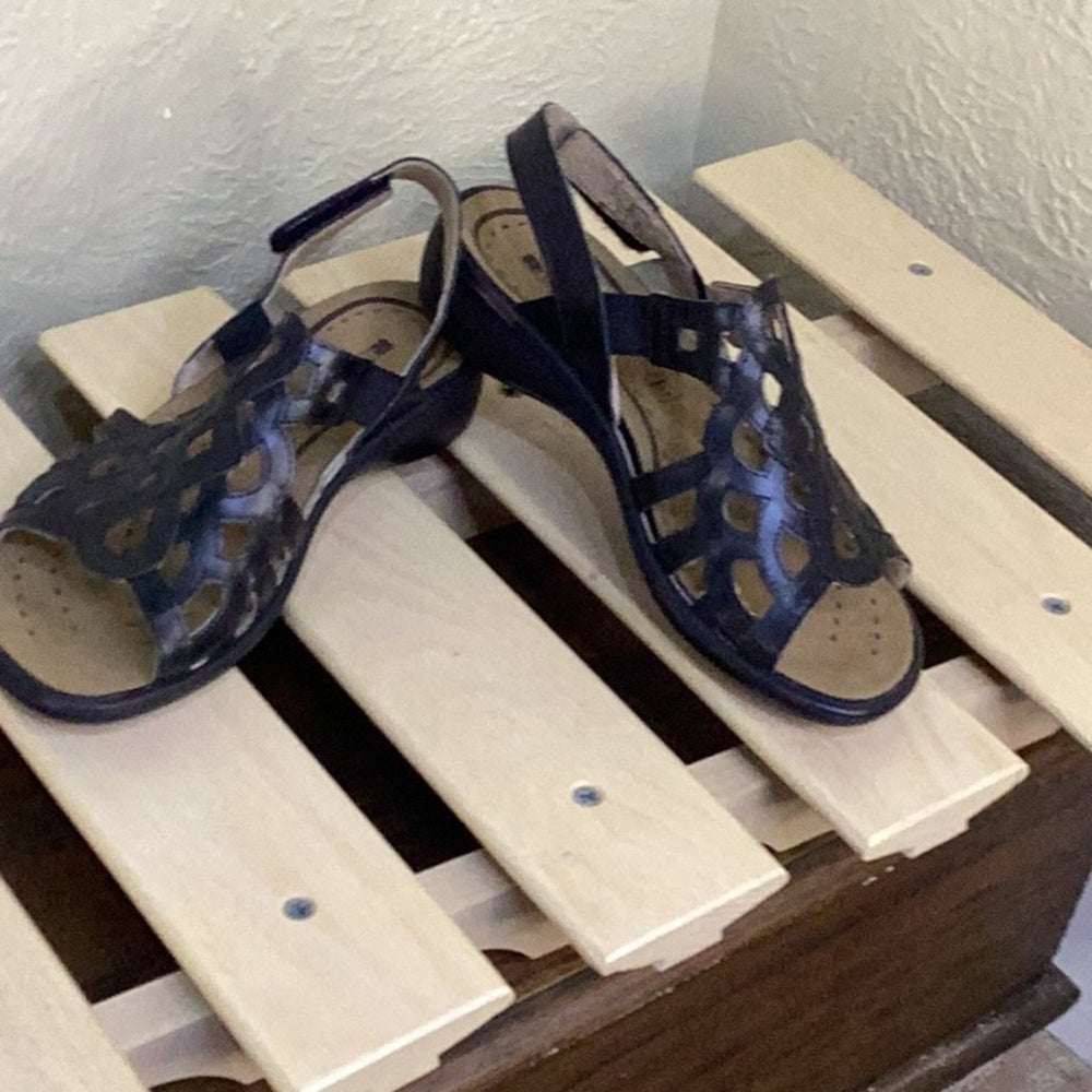 New Size 7 Romika Black Sandals with Open-Toe Design and Slingback Strap