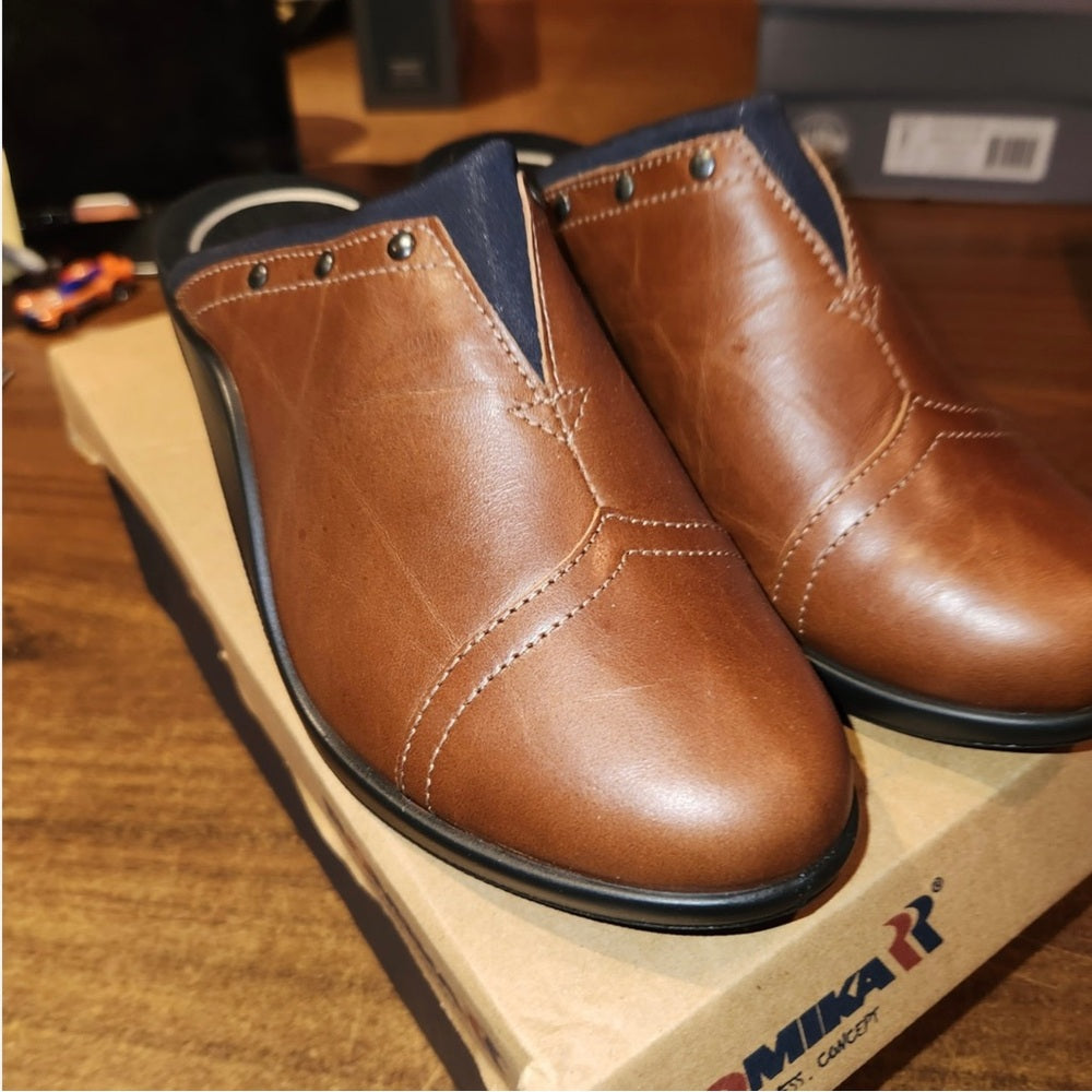 26. Romika Brown Leather Loafers Slip-Ons