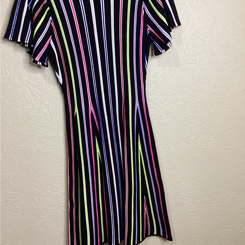 SIZE S Milly of New York Black and White A-Line Mini Dress with Flutter Sleeves