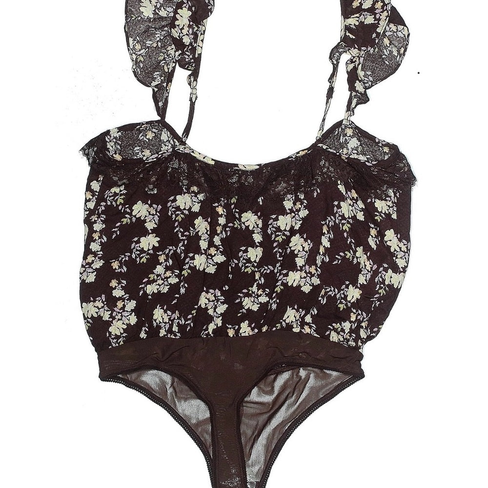 NWOT SIZE MEDIUM Free People Purple Ruffled Tie Front Bodysuit