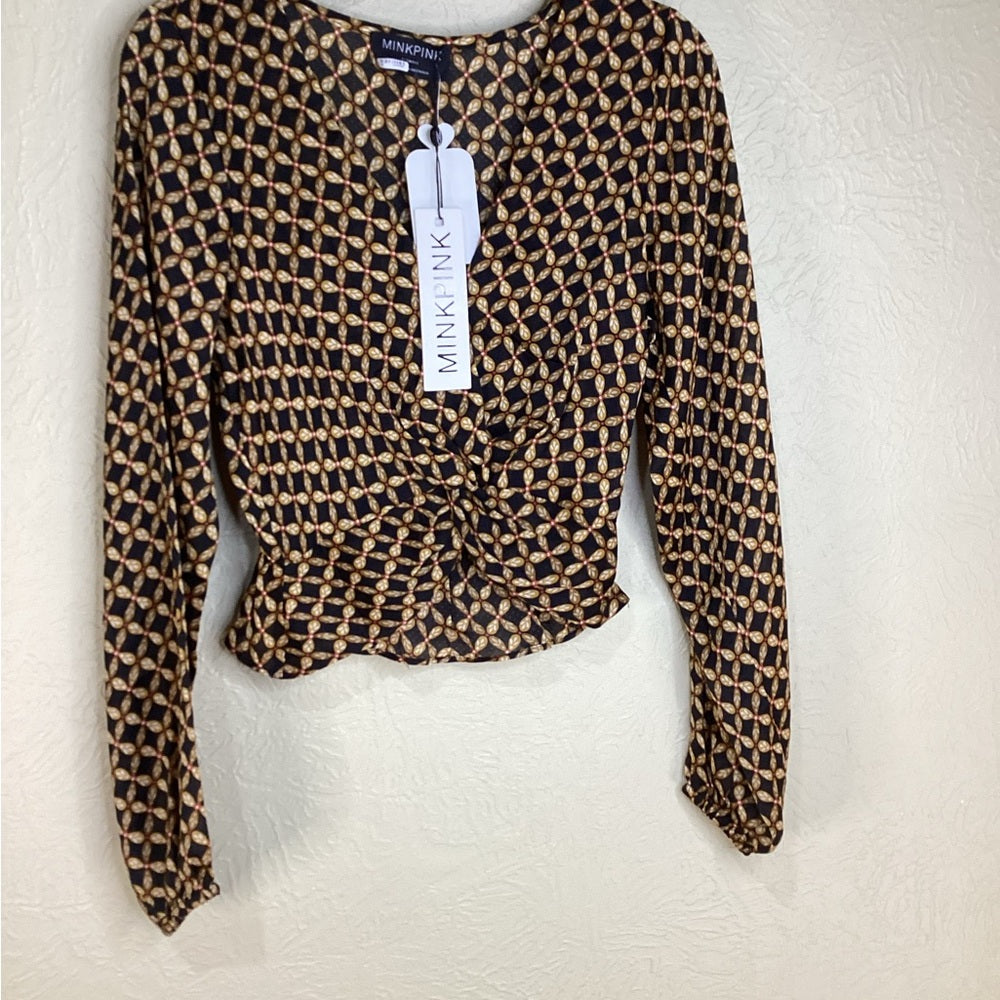 NWT SIZE XS MINKPINK Brown and Tan Crop Tie Front Blouse