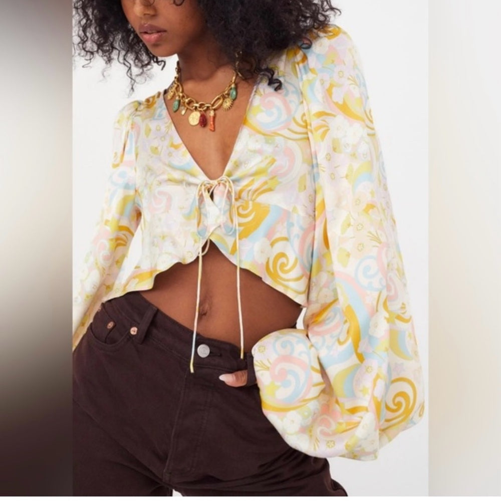 NWT SIZE MEDIUM For Love and Lemons Women's Multicolor Patterned Top