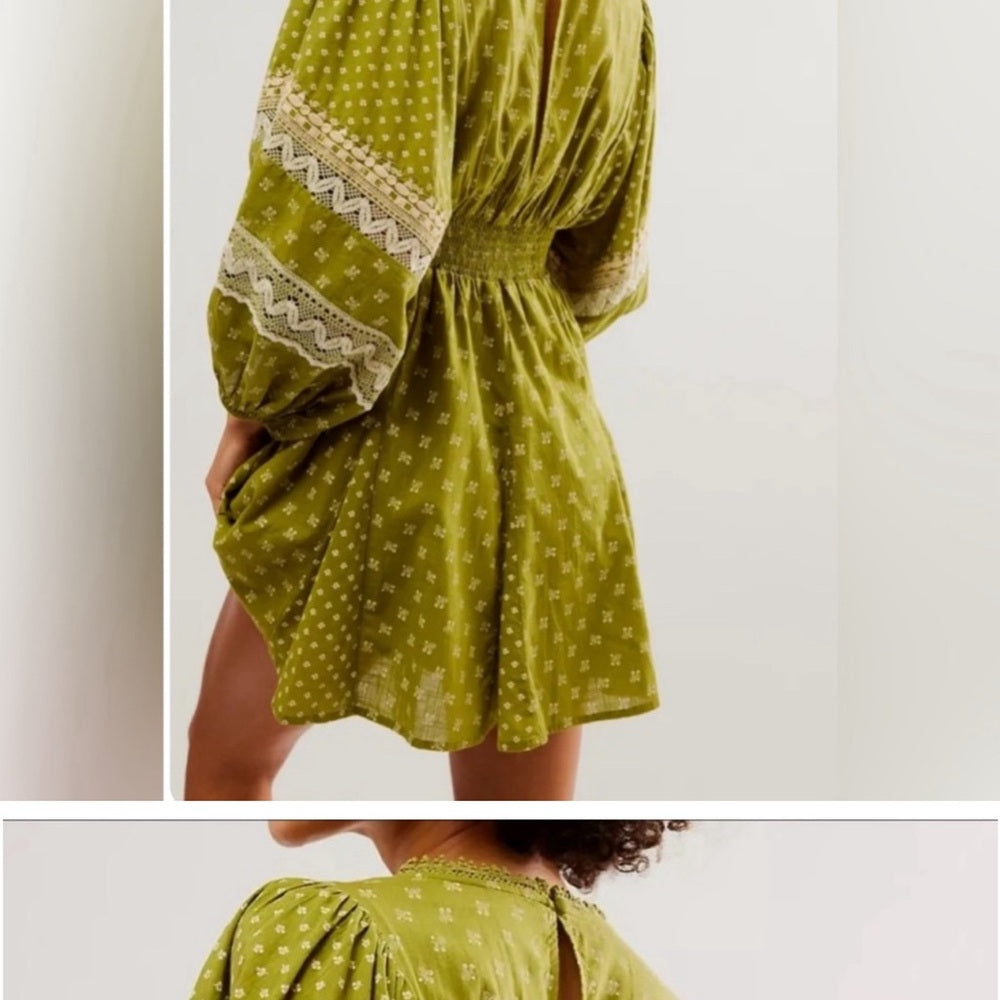 NWOT SIZE S Free People Green Wrap Tunic with Relaxed Bohemian Style