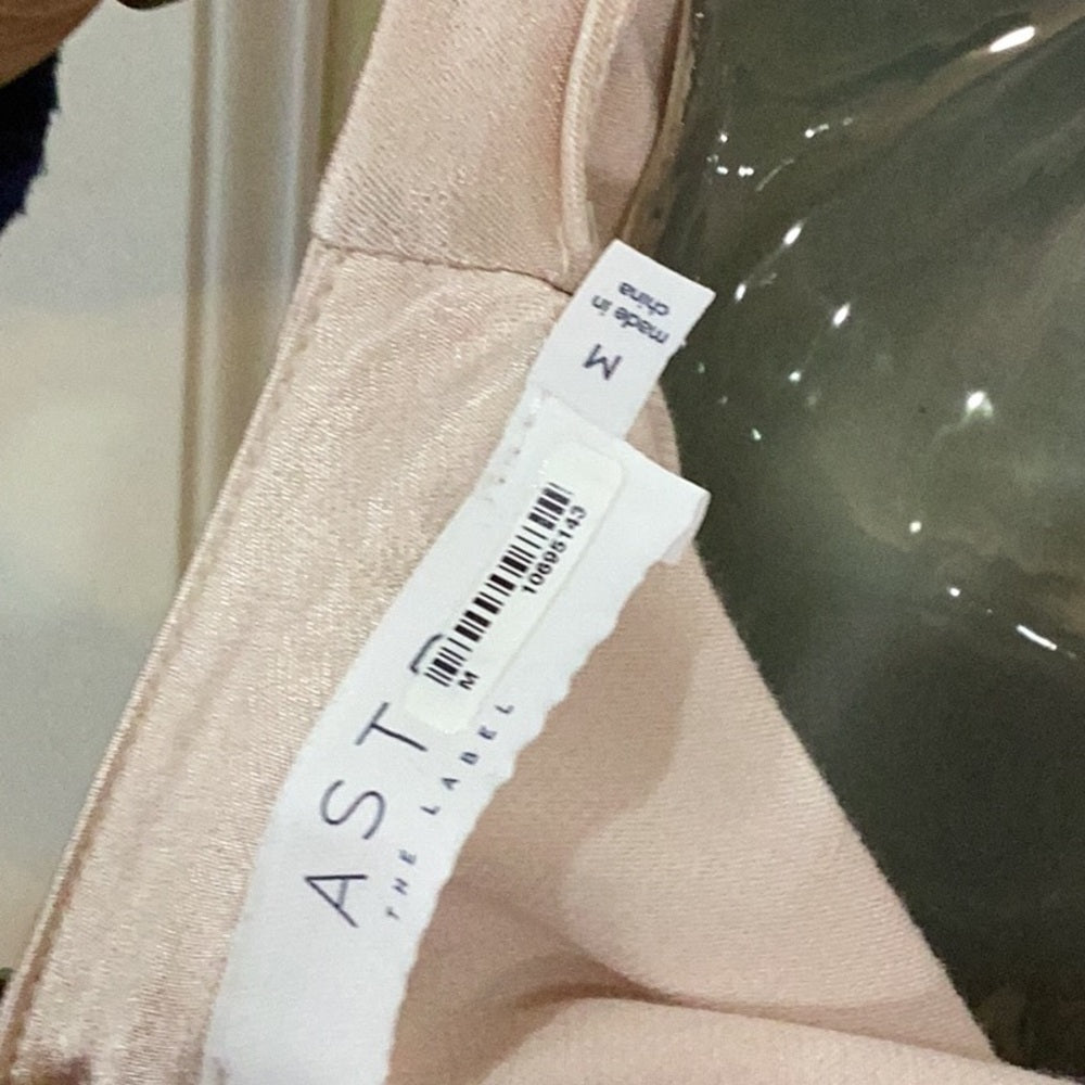 COPY - NWOT SIZE XS ASTR Lilith silk blouse in champagne