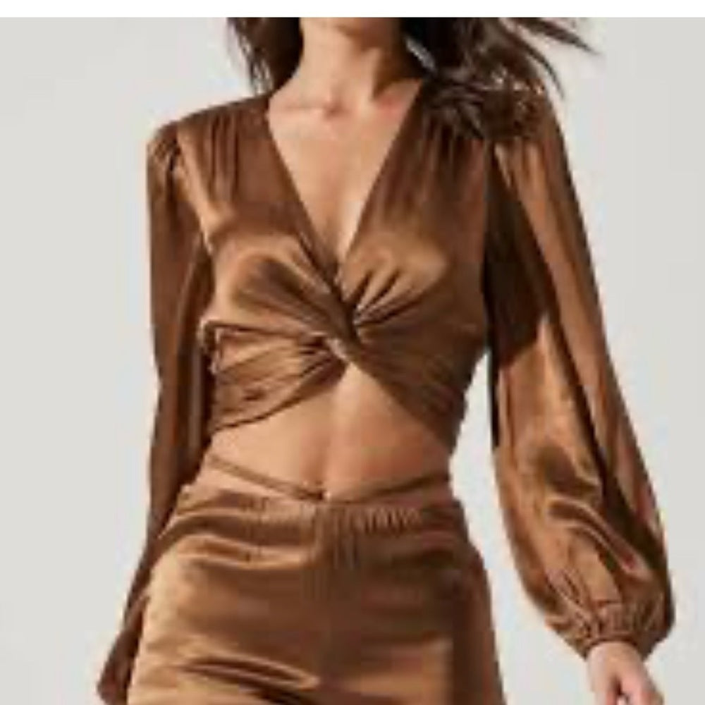 NWOT SIZE XS Astr Brown Puff Sleeve Tie Front Blouse