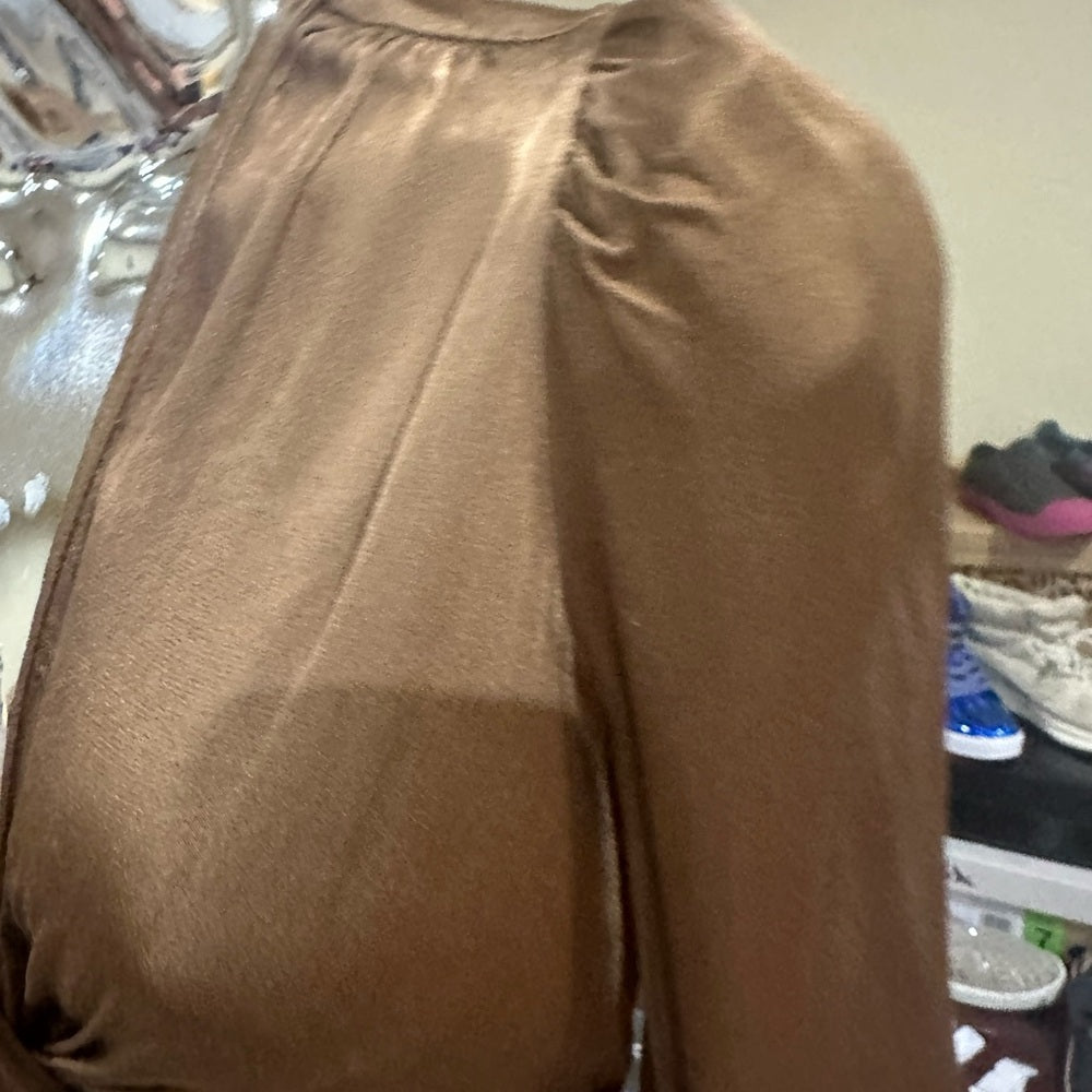 NWOT SIZE XS Astr Brown Puff Sleeve Tie Front Blouse