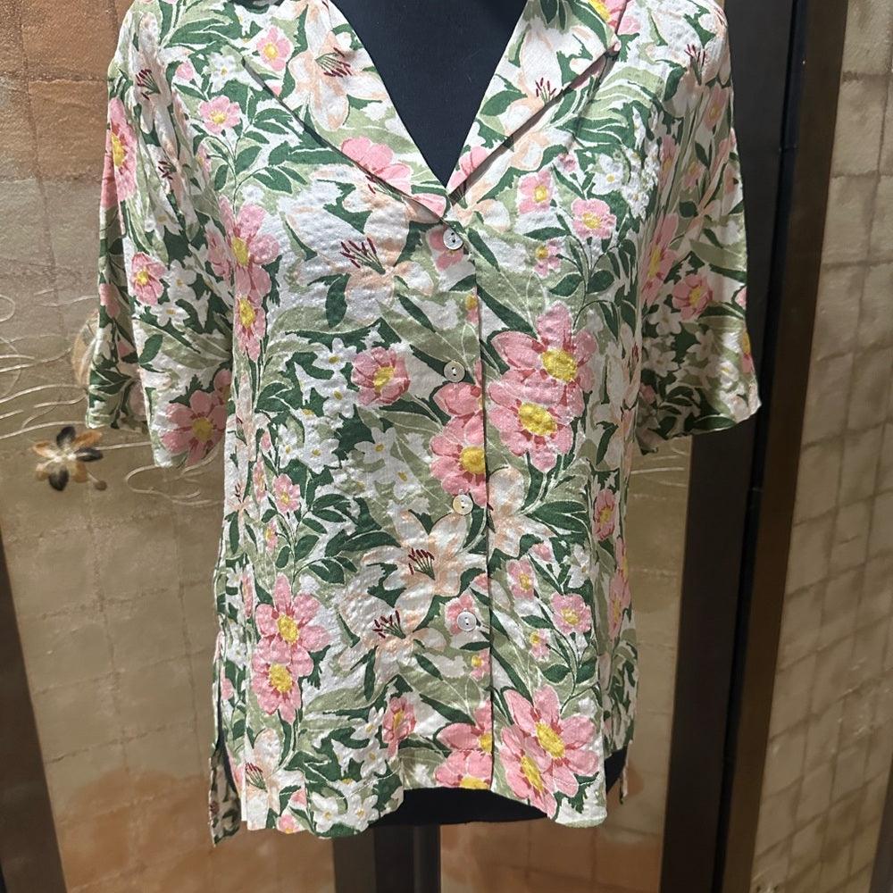 NWT SIZE S Sage Pink and Green Boxy Button Down Shirt