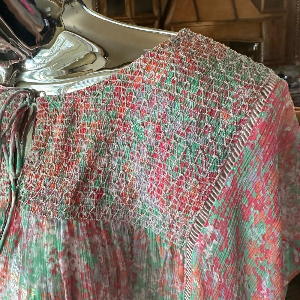 NWT SIZE XS Joie Cream Crop Top Elegant Design