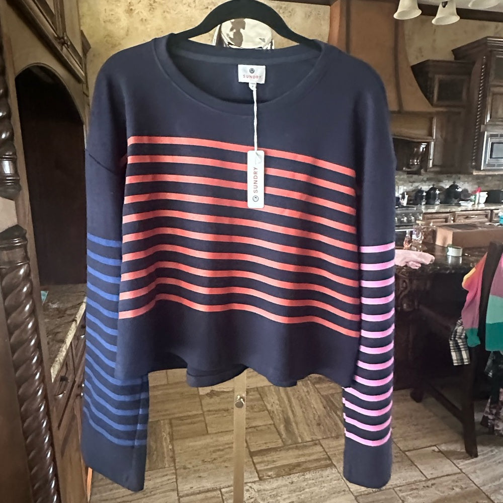 NWT SIZE L Sundry Navy Striped Crop Top