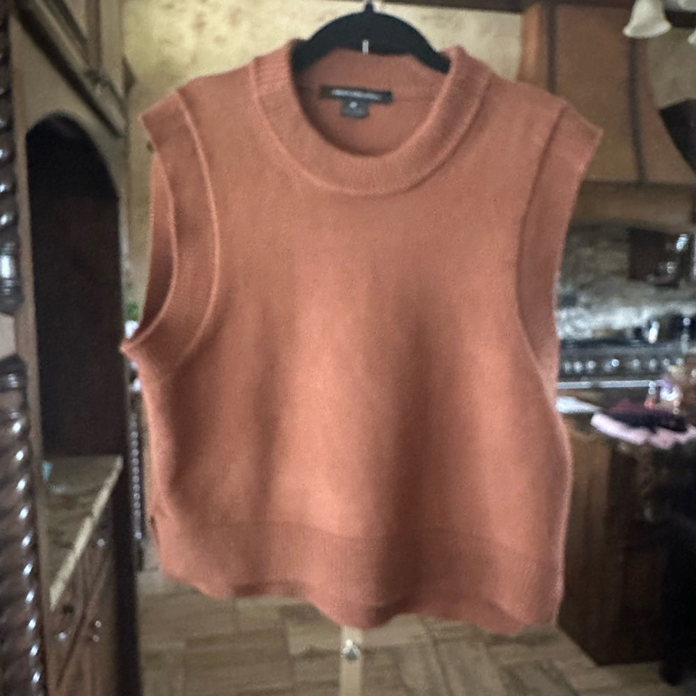 NWT SIZE M French Connection Brown Ribbed Crop Muscle Tee
