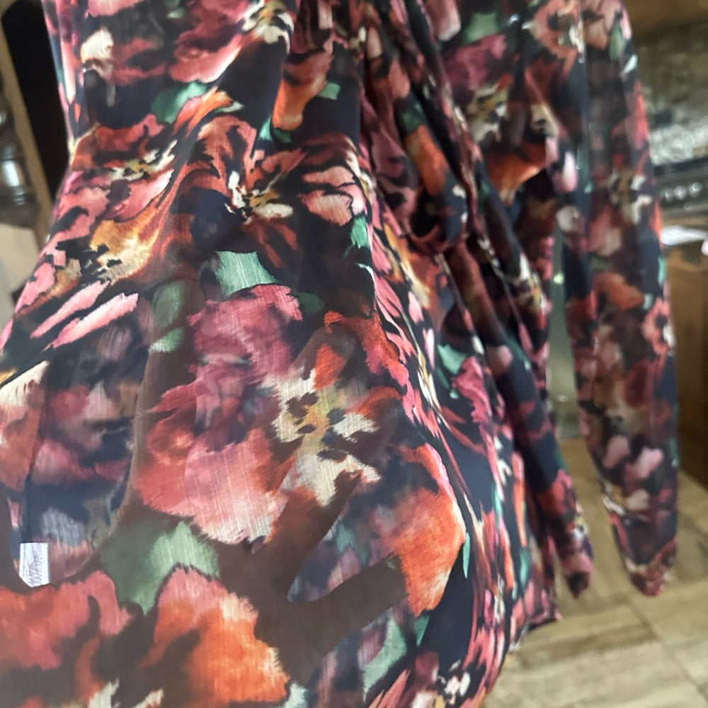 NWT SIZE S Misa Los Angeles Black and Red High Low Mandarin Collar Blouse