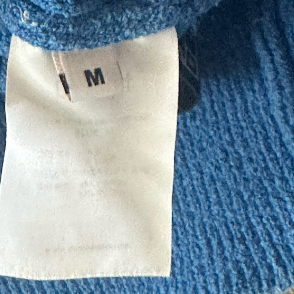 SIZE M Blue and White Cardigan Sweater with Classic Design