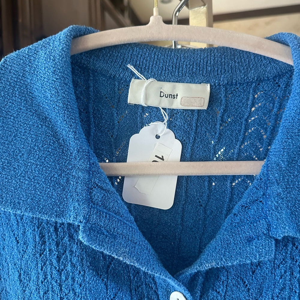 SIZE M Blue and White Cardigan Sweater with Classic Design