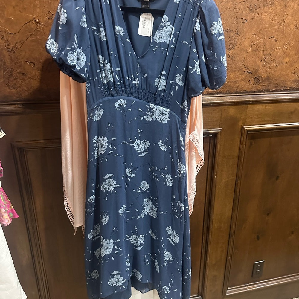 SIZE 4 Club Monaco Asymmetrical Blue and White Sundress