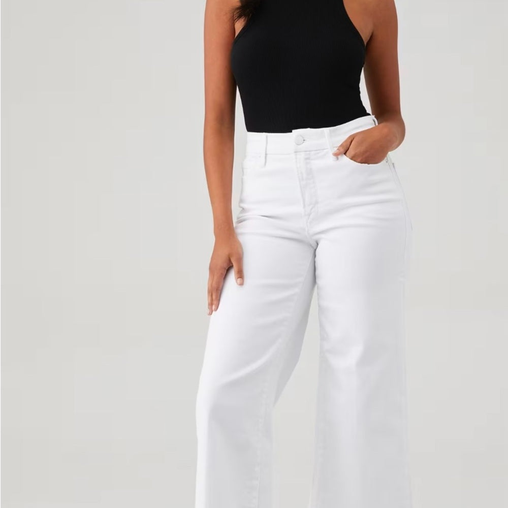 NWT SIZE 27 Good American White Flare Jeans High-Rise