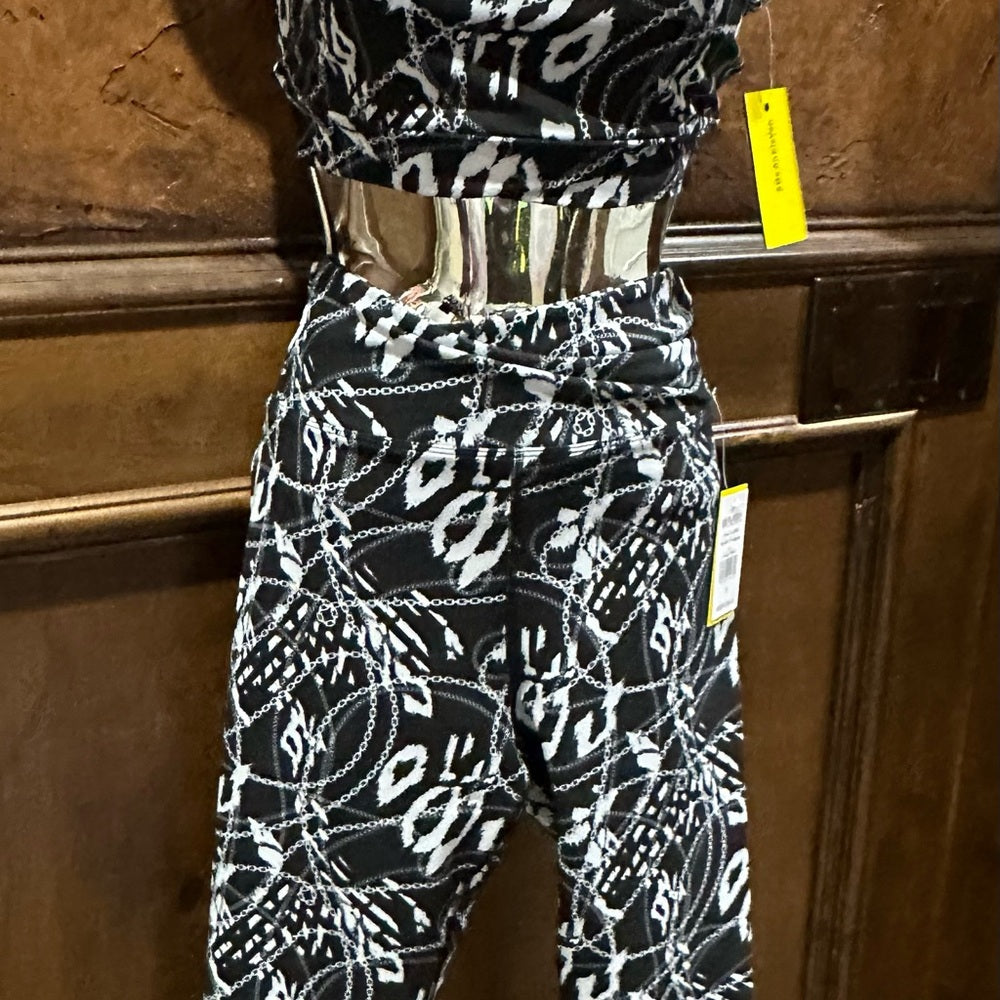 NWT SIZE S EleVen by Venus Williams Black and White Leggings with Bold Print