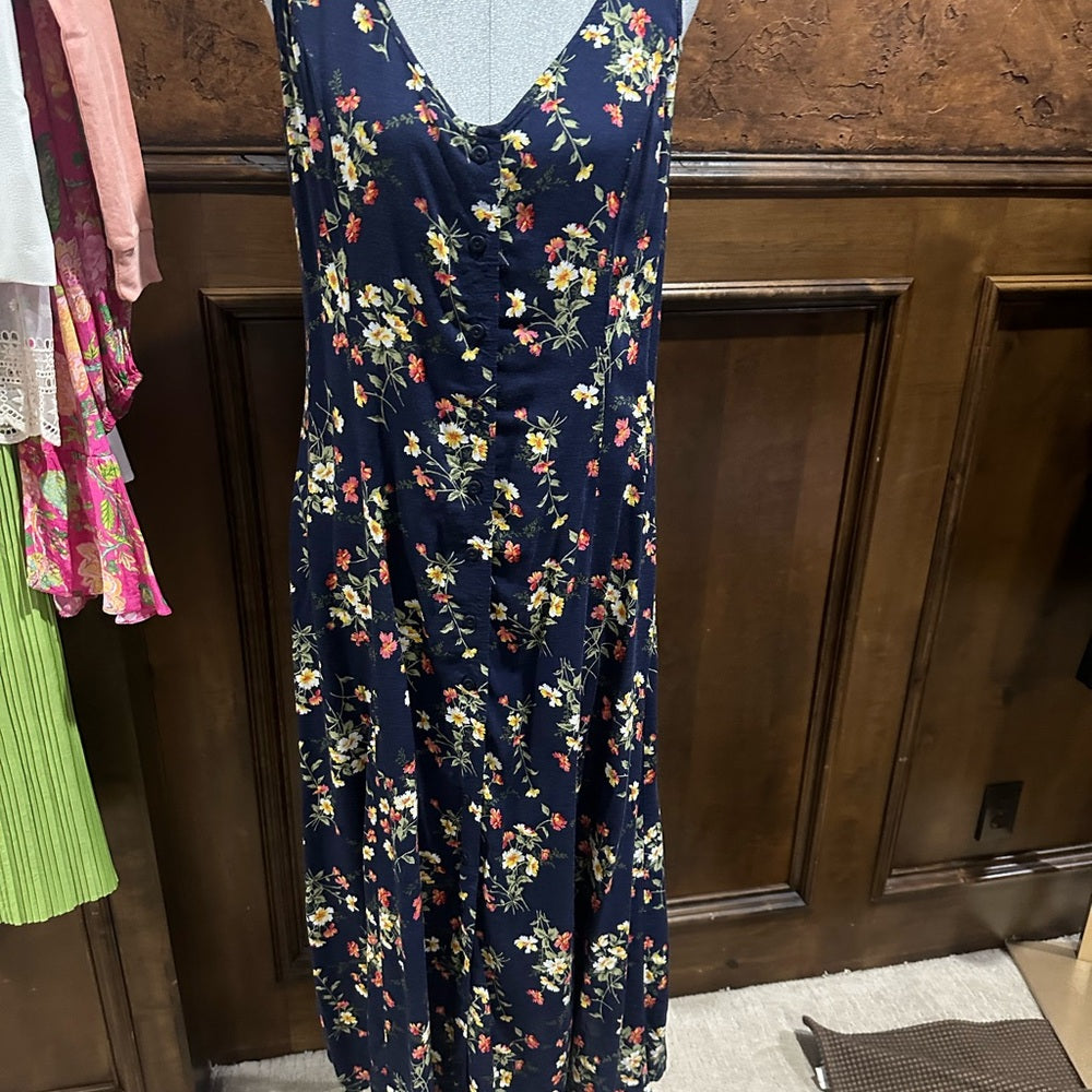 NWOT SIZE 14 Aravon Sleeveless V-Neck Blue and Red Sundress