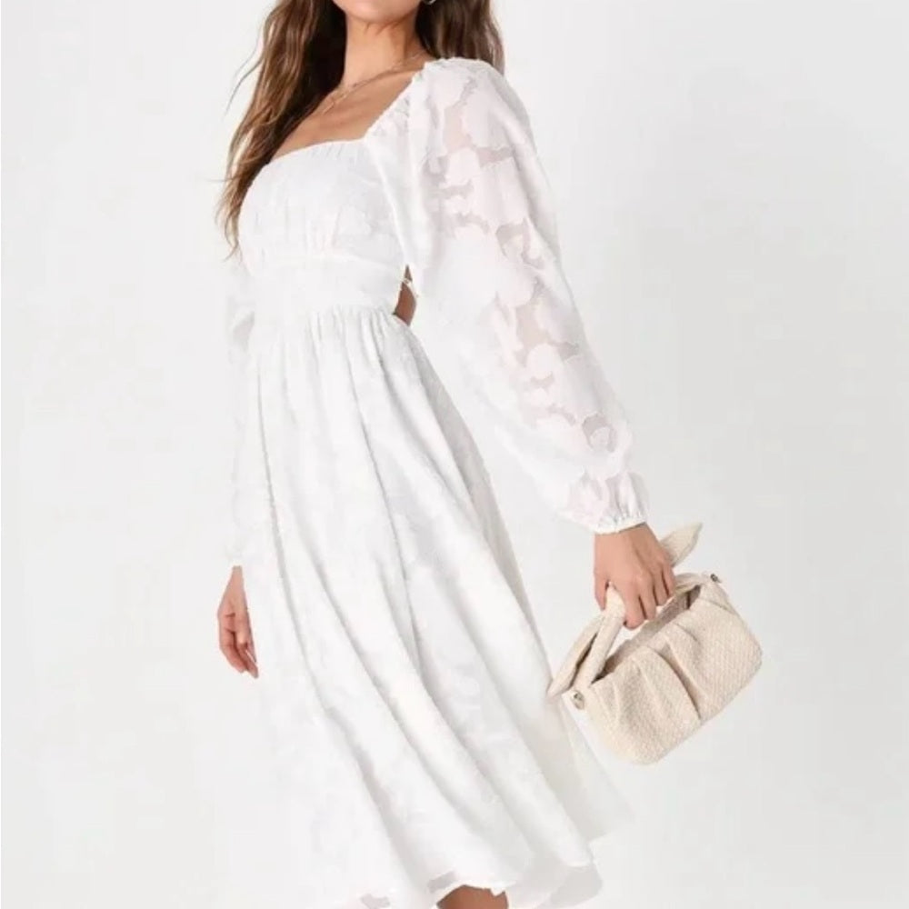 SIZE M Lulu's White Long Sleeve Square Neck Sundress