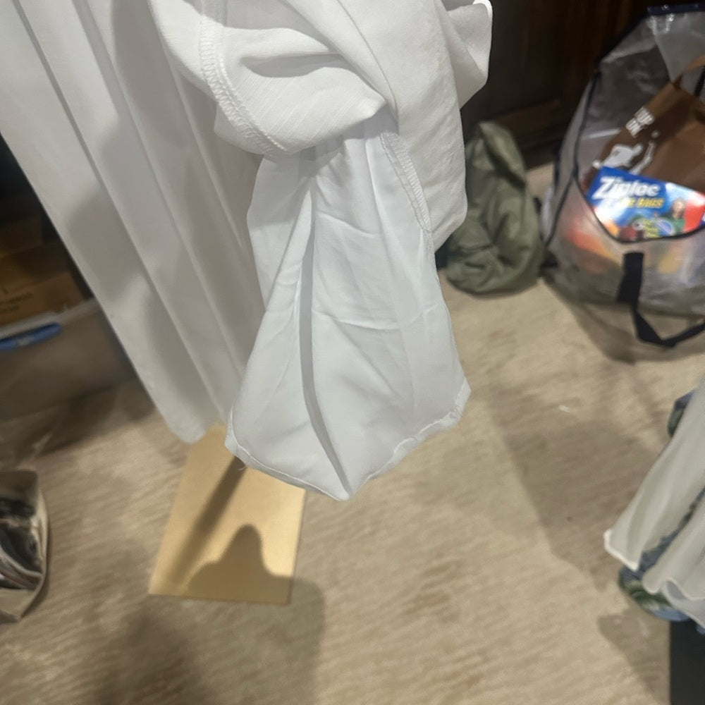 NWT SIZE 12 Bar III White Wide Leg Cropped Pants