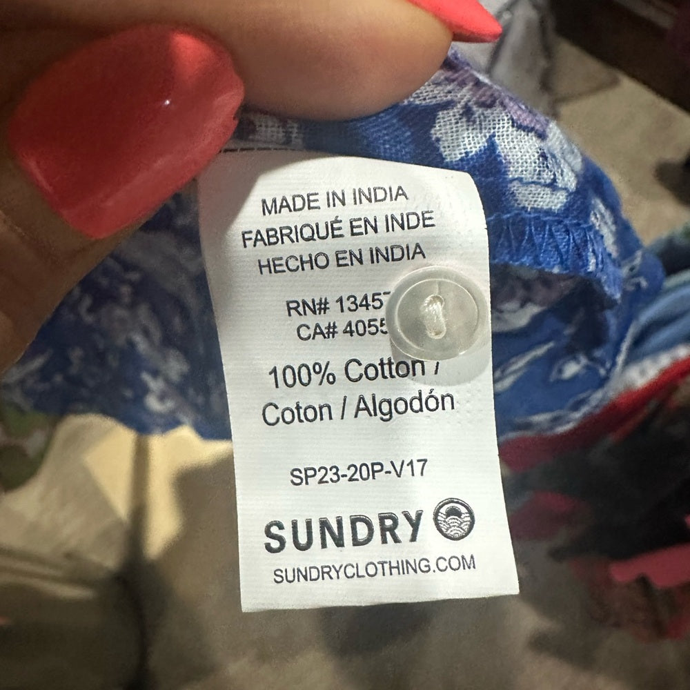 NWT SIZE L/3 Sundry Blue and White Blouse with Relaxed Fit and 3/4 Sleeves