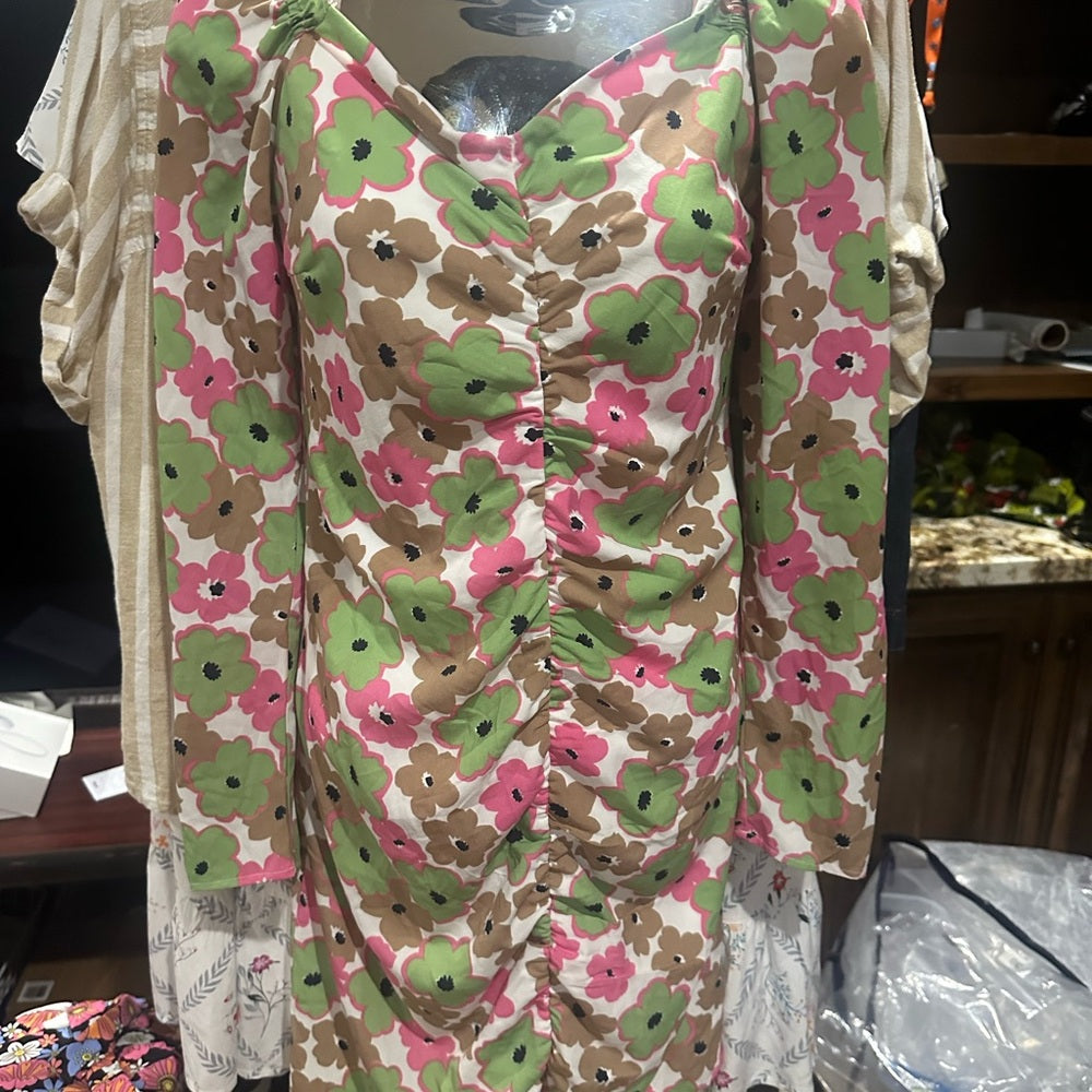 SIZE M Vero Moda Pink and Green Ruched Bodycon Dress with Puff Sleeves