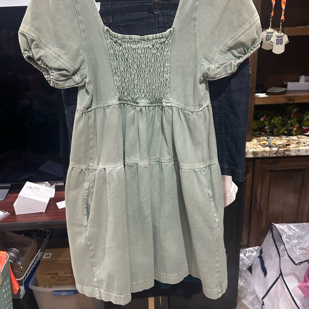 Size M DIVA Lounge Green Mini Dress Vibrant and Playful