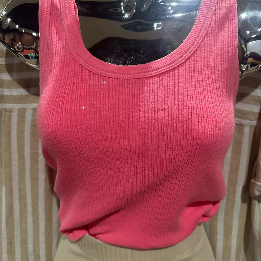 NWT SIZE L/3 Sundry Pink Fitted Crop Tank Top