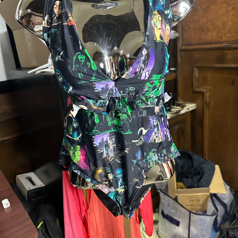NWOT SIZE S Unique Vintage Black One Piece Swimwear with Ruffle and V-Neck