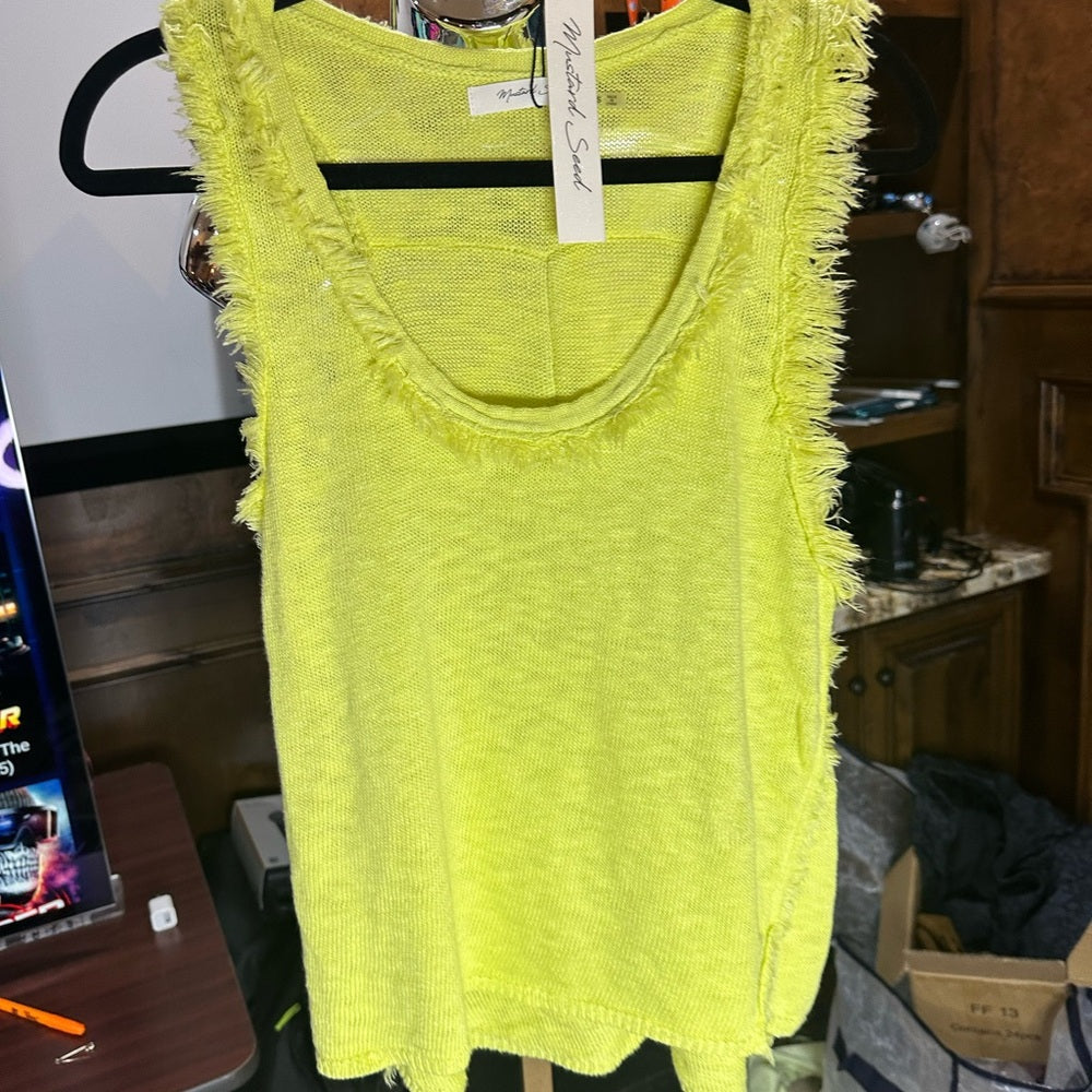 NWT SIZE S Mustard Seed Green Relaxed Ruffled Tank Top