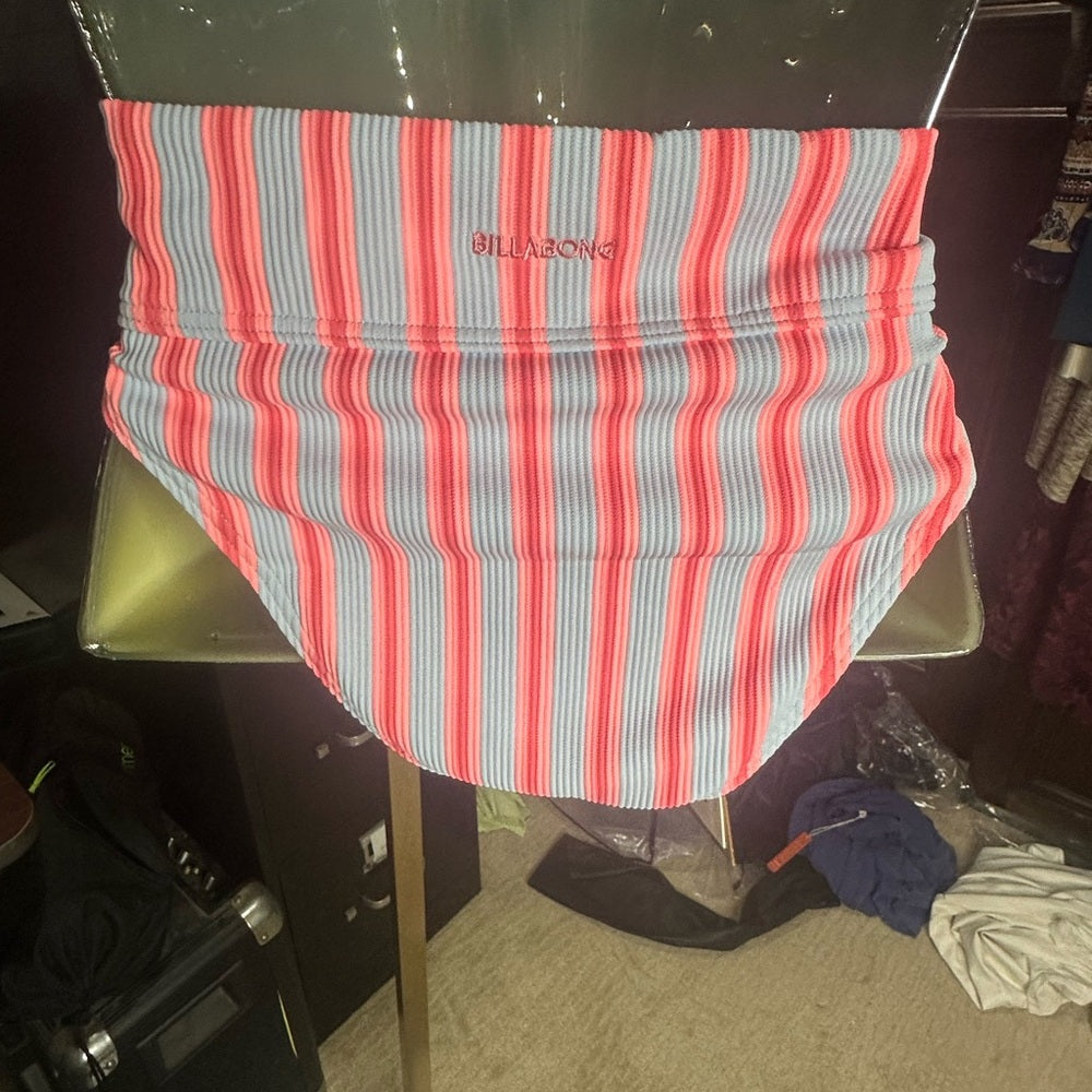 NWT SIZE L/12 Billabong Pink and Blue Striped Bikini