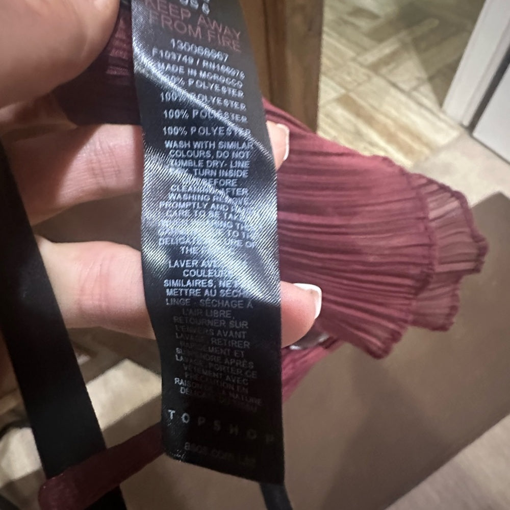 NWT SIZE 10 Topshop Red Ribbed Crop Camisole