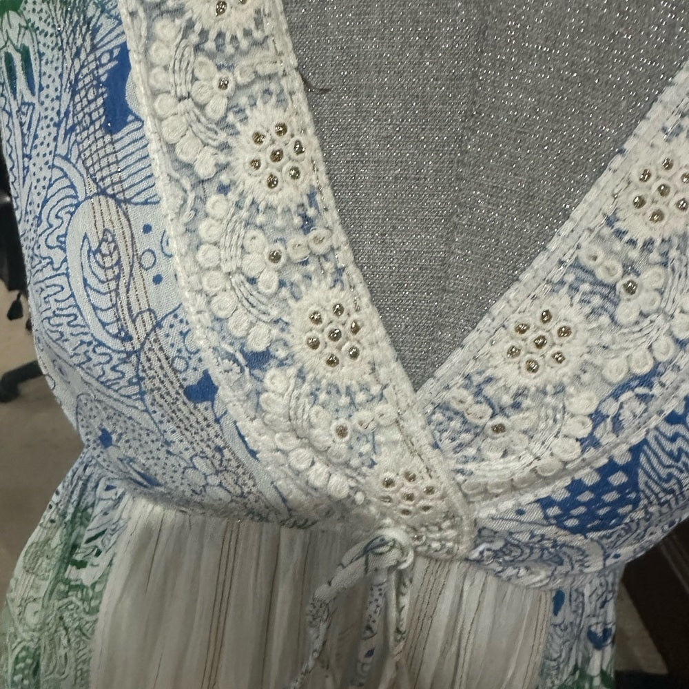 NWT SIZE L/XL White Tiered Maxi Sundress with V-Neck
