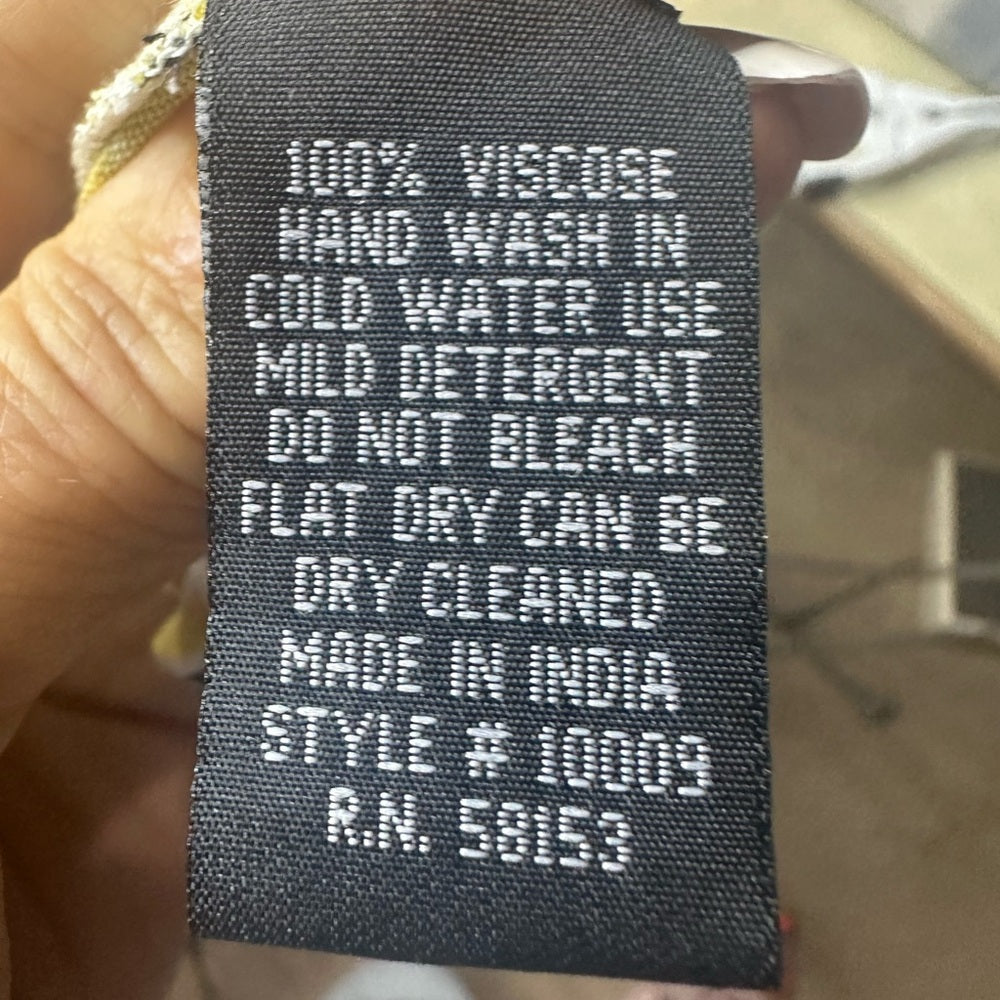 NWT SIZE M Yellow and White Casual Mini Sundress with Flutter Sleeves