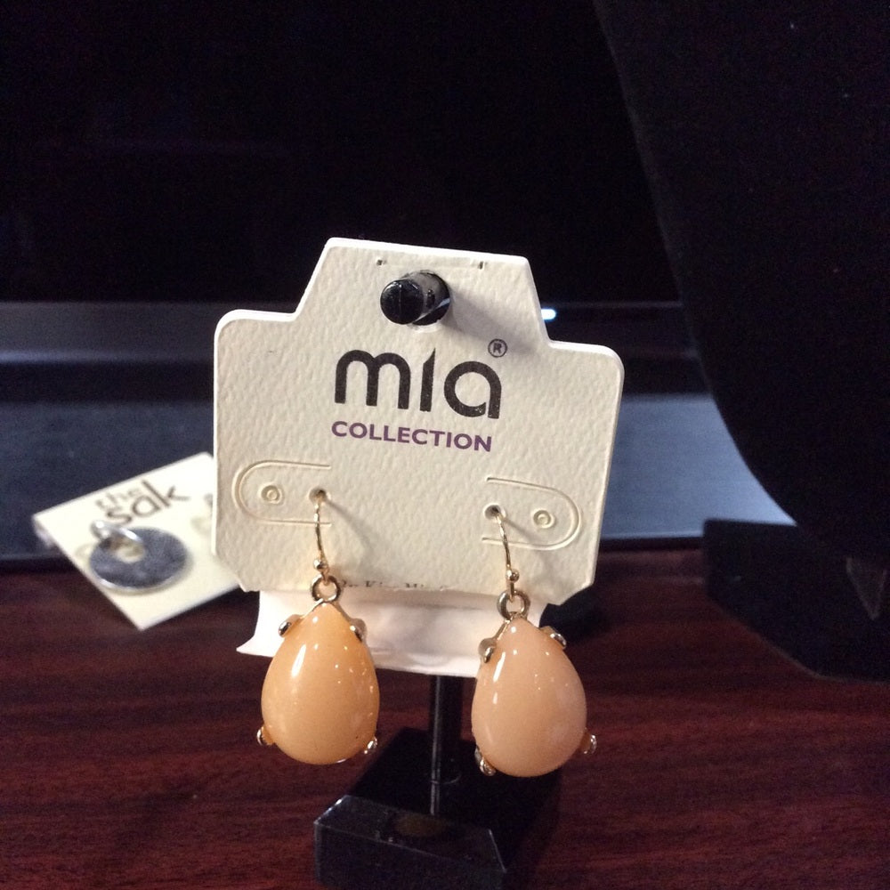 MIA Cream and Gold Elegant Teardrop Earrings