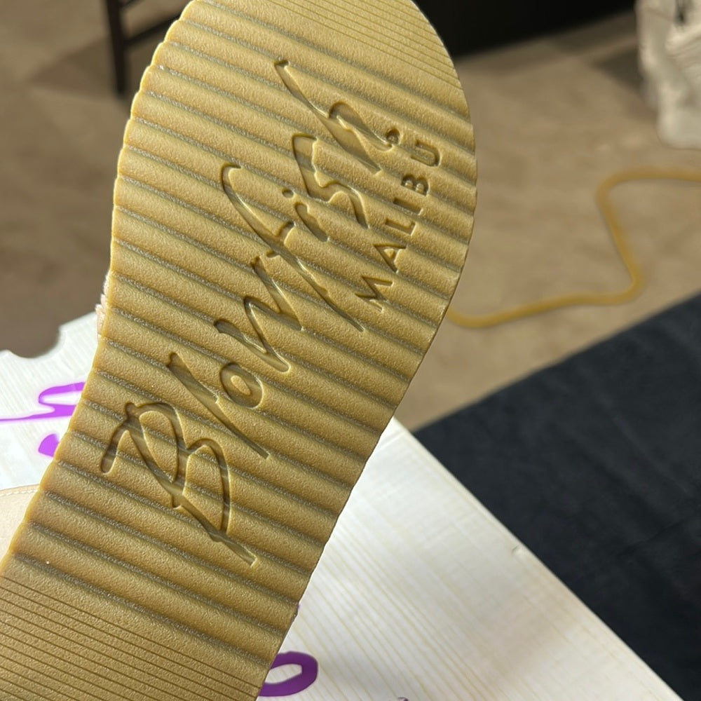 90. NEW SIZE 7.5 Blowfish Cream Sandals with Woven Ankle Strap