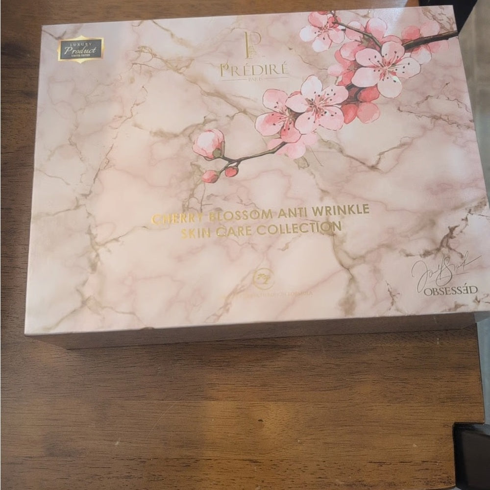 NEW Pink and Silver Skincare Tool Set