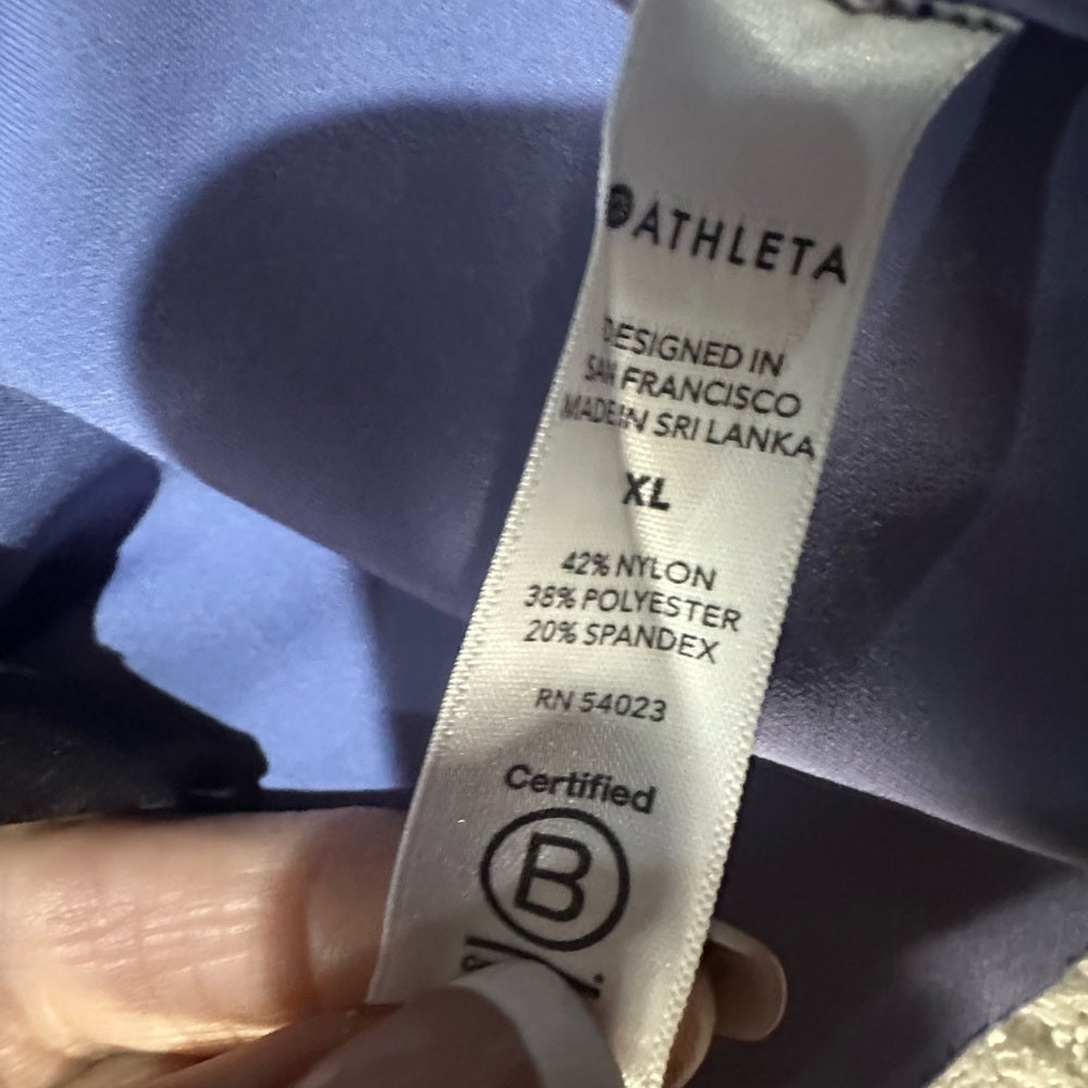 NWOT SIZE XL Athleta Purple Brown Camo Cropped Hoodie