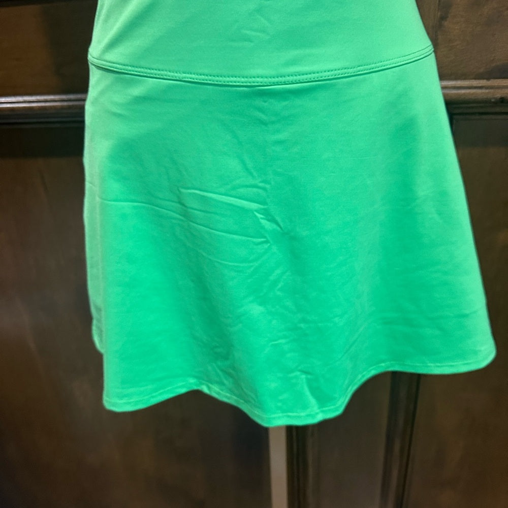 NWT SIZE M EleVen by Venus Williams Green Skort