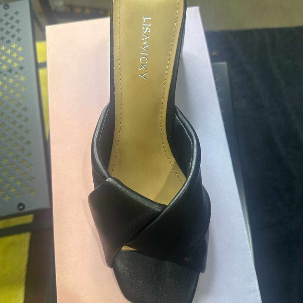 224. NEW SIZE 8 Black Minimalist Mules with Wide Strap