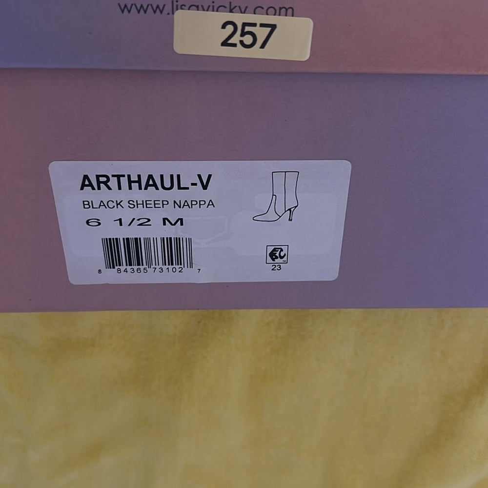 157.158.159.160.58.251.252.257. NEW Black Heeled Boots, Stiletto Heel