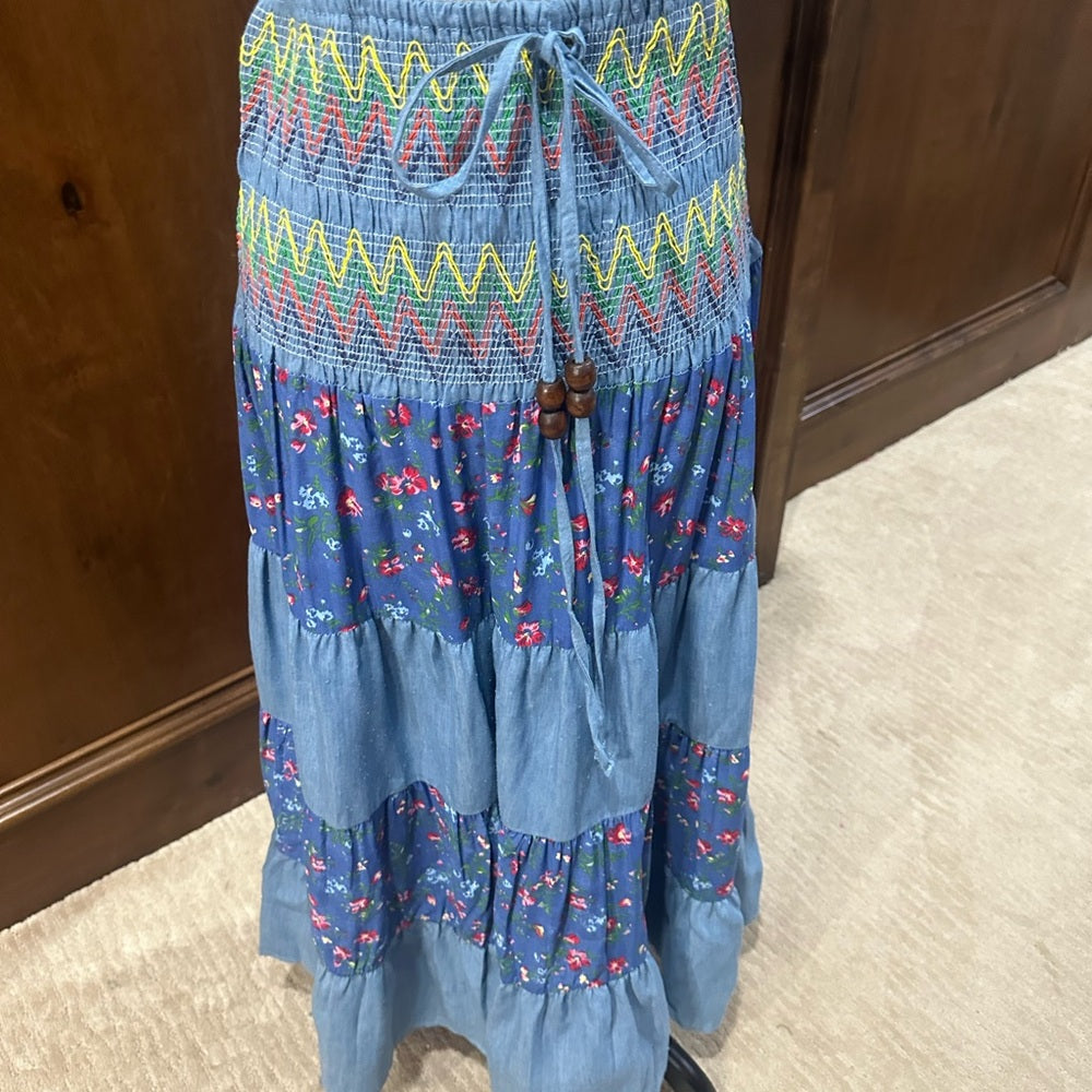 NWT SIZE L Blue and Green Halter Midi Sundress