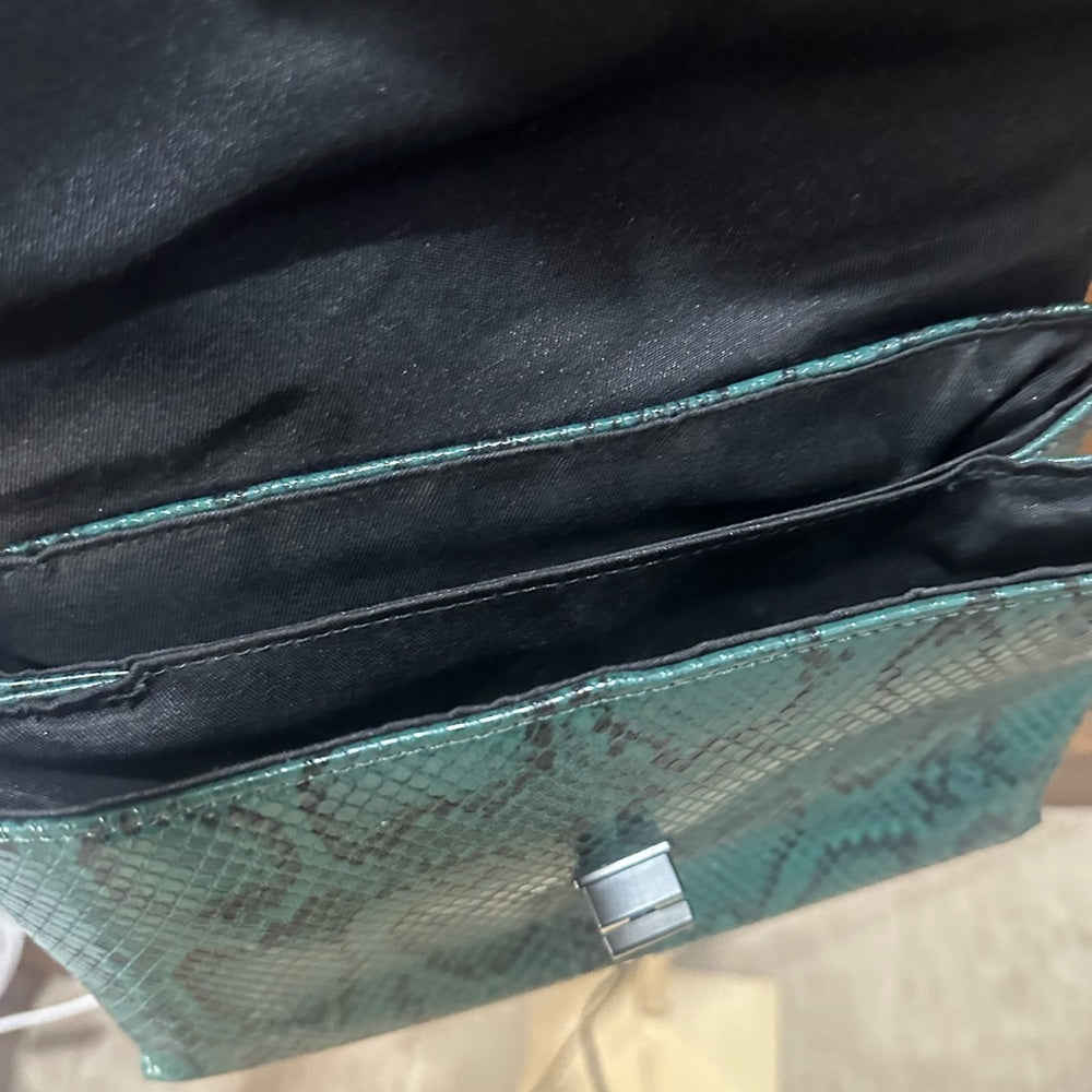 NWT Nicole Miller Black Chain Strap Shoulder Bag